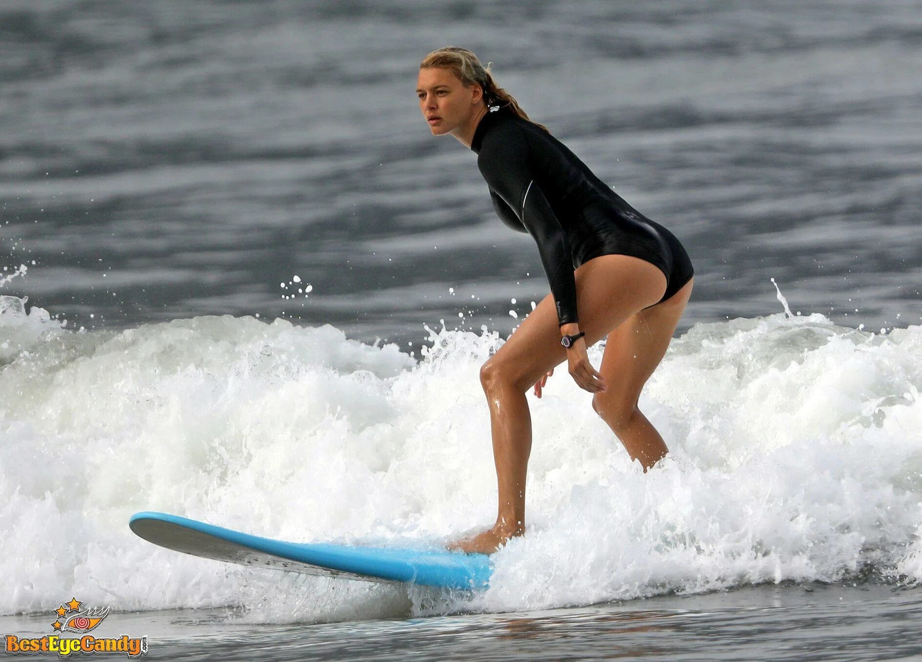 Kelly Rohrbach underwear in Huaihua