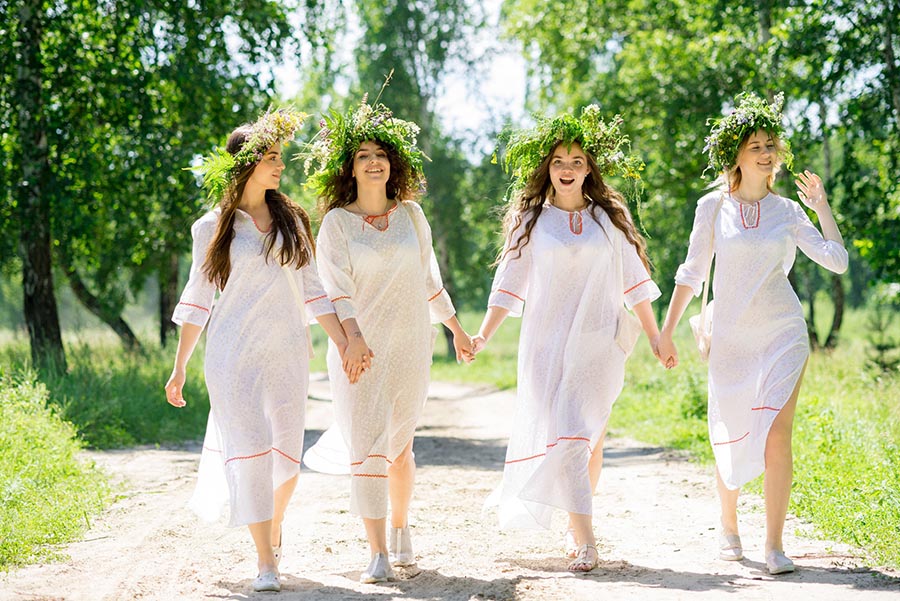 Slavic girls in Huaihua