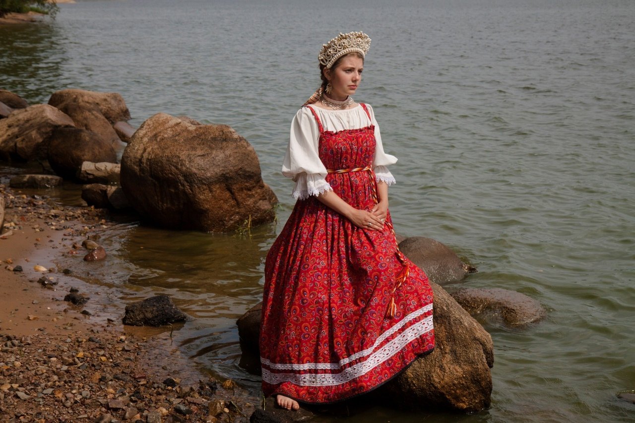 Women in Slavic costumes in Huaihua
